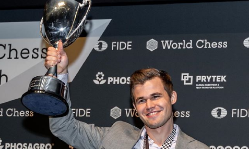 עדיין האלוף: קרלסן שמר על הכתר העולמי בשחמט