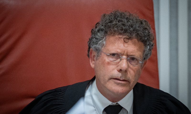 יצחק עמית מגיב: "מתוך עשרות תלונות, נמצאה אחת מוצדקת"