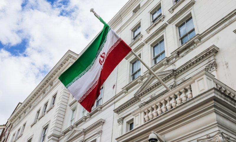 בעקבות הרג המפגינים: שגרירי איראן באירופה זומנו לשיחות נזיפה