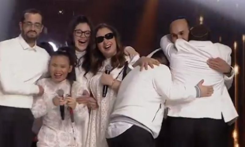 מרגש: שלוה מקבלת פרגון מפתיע מהכוכב הבינלאומי