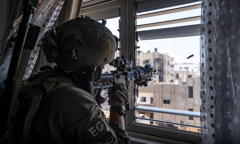 הלחימה בחאן יונס: מחבלים חמושים חוסלו מהאוויר