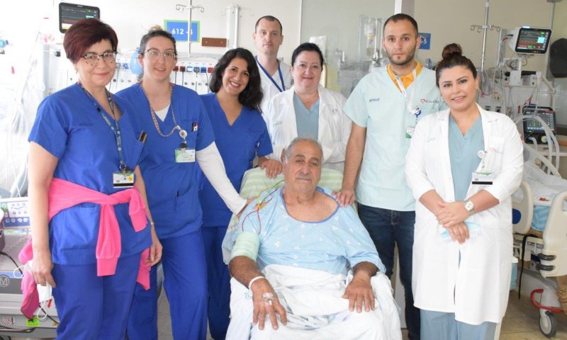 מצא דג על החוף, אכל חתיכה וכמעט מת משיתוק