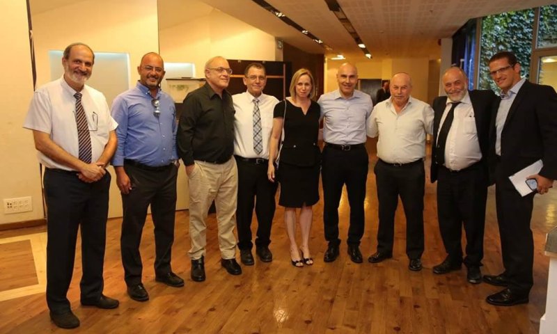 "נוהל 'הקש בגג' נקבע על ידי הרמב"ם"