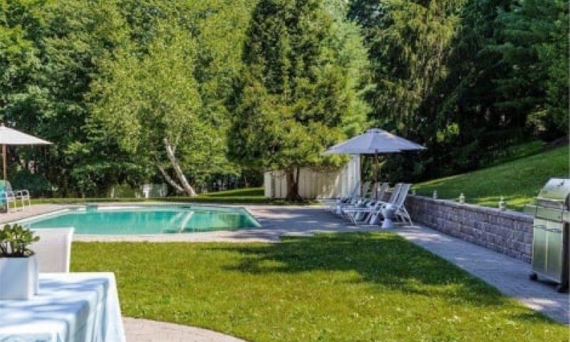 תל אביב: בת 4 טבעה בבריכה, מצבה קשה