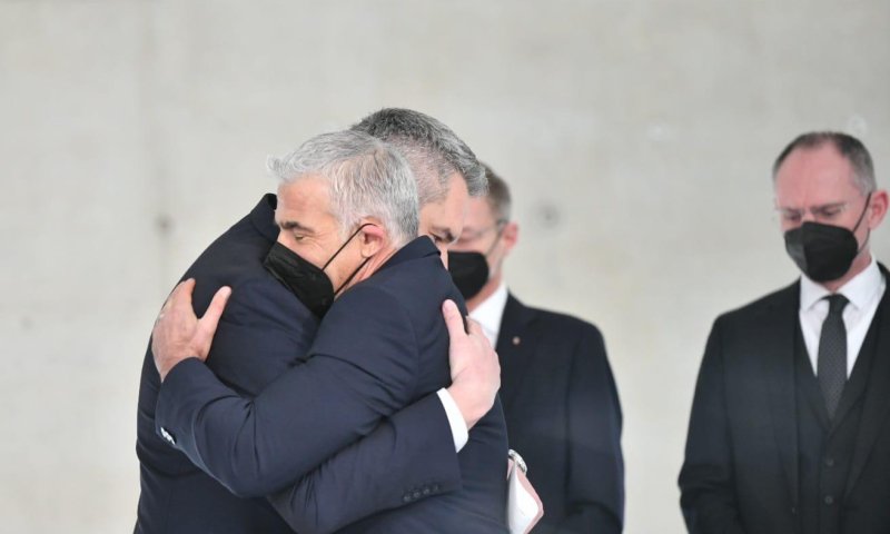 קנצלר אוסטריה ללפיד: "מתנצל שסבא שלך נרצח"