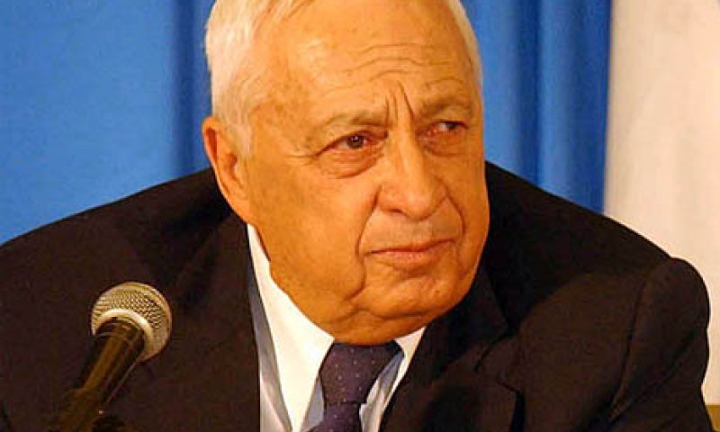 מנהל ביה"ח שיבא: "אריאל שרון גבר שבגברים, הוא יצא ממצבים קשים"