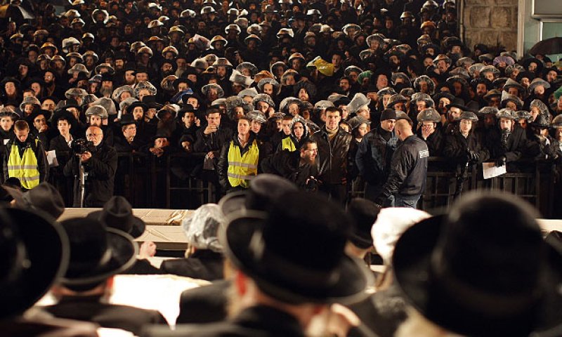החרדים מגיבים ל'גזירת הגיוס': יקיימו עצרת ענק