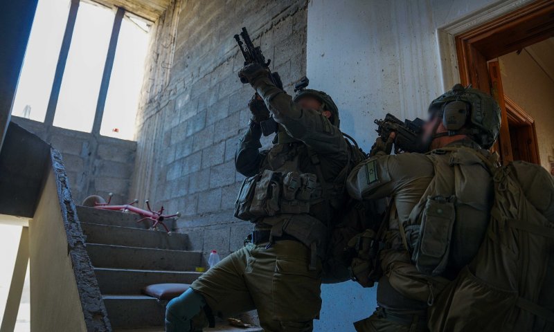 אוגדה 98 ממשיכה במתקפה במזרח אל בוריג'