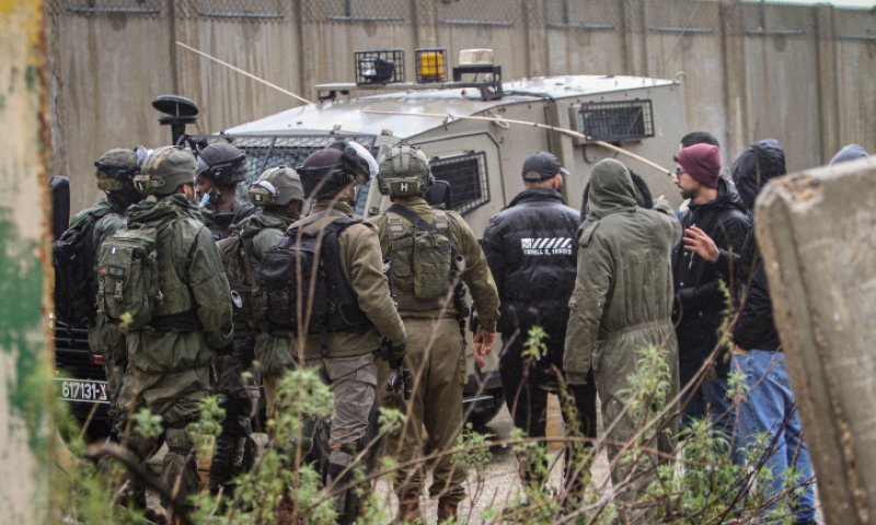 הותר לפרסום: 4 לוחמים נפצעו במהלך חילופי אש