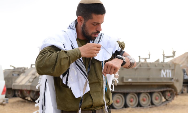 הפקרות: בדואים גנבו ארגז תפילין מלוחמי גבעתי