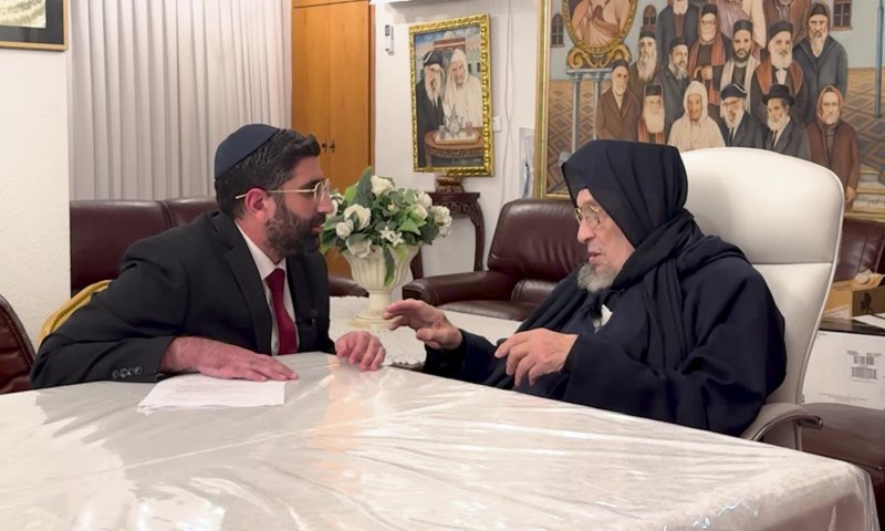 הבבא ברוך נשאל האם פצצת אטום תיפול בישראל &ndash; כך הוא ענה | צפו