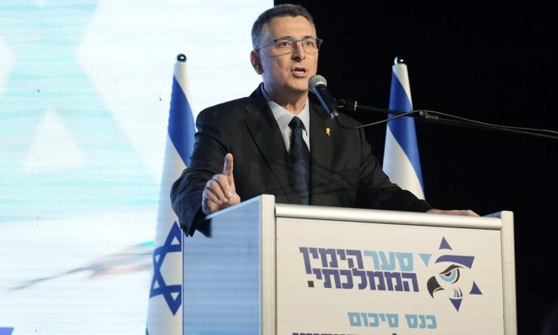 האולטימטום מתקרב: גדעון סער לקראת הכרעה