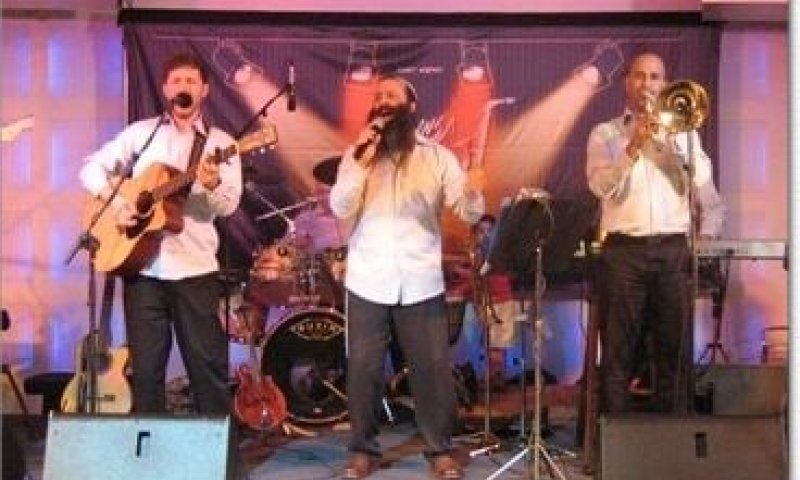 "אין יאוש בעולם" בקצב הרגאיי