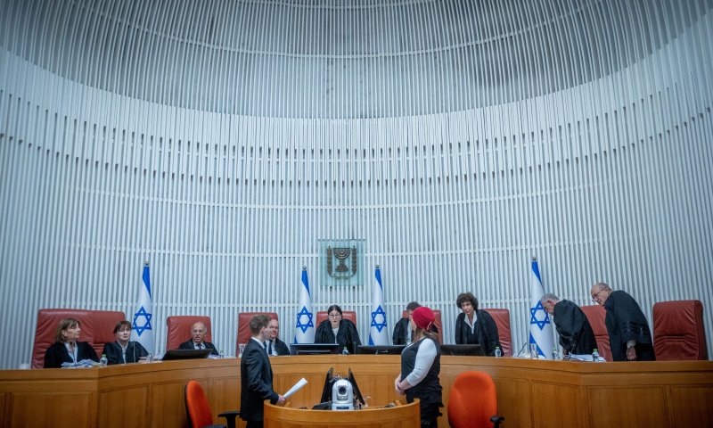 שופט בג"ץ לא יימנע מהדיון על צמצום עילת הסבירות