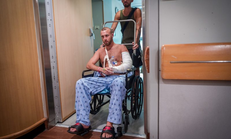 מספר הנרצחים עולה ל-800;  2,500 פצועים