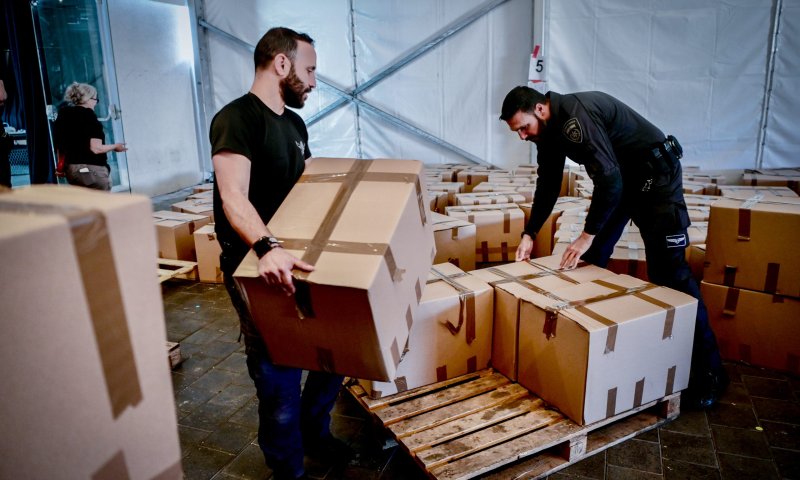 העיתונאי הסרוג: 600 משפחות לא יקבלו אוכל לשבת בגלל השביתה