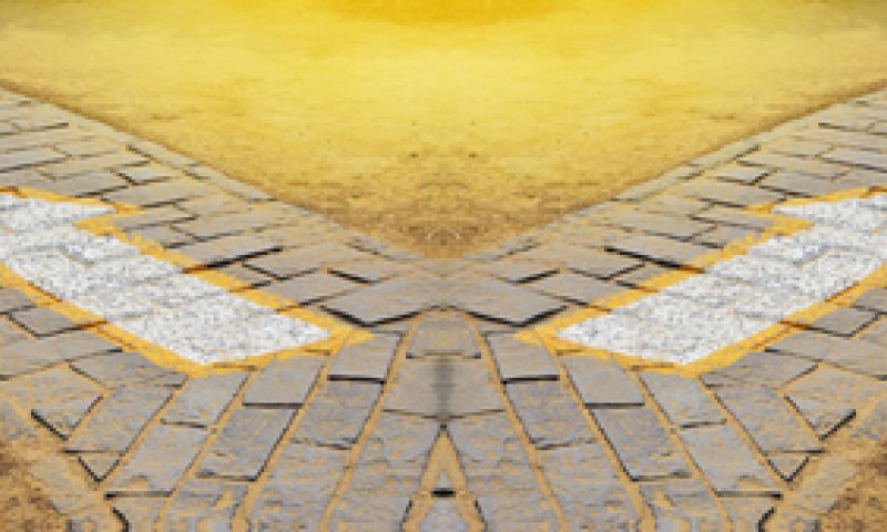 ביום בו כבר לא נהיה עם אחד