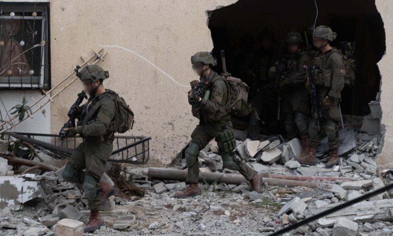 אוגדה 98 פשטה על מדינת חמד בחאן יונס. צפו בתיעוד