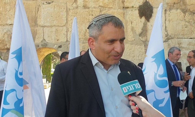 אלקין לסרוגים: "שני המשרדים בשבילי הוקמו בחברות"