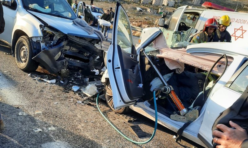 תאונה קשה בגוש עציון: 8 פצועים ולכודה שחולצה