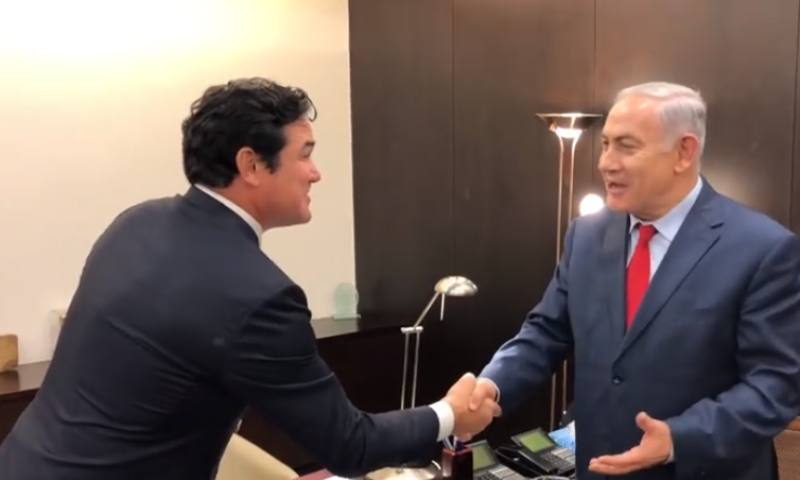 מהוליווד לכנסת: סופרמן הגיע לביקור מפתיע בישראל