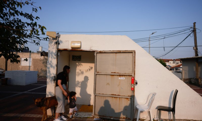 פיקוד העורף: "לאגור אוכל ומים ל-72 שעות בכל הארץ"