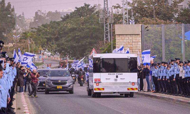נתניהו בהלוויית רן גואילי: "גבורתו תעסיק אותנו ללא הרף"