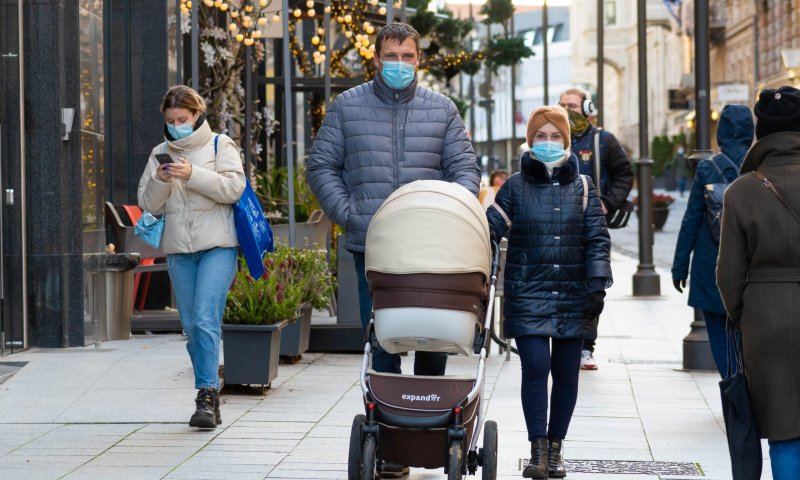 חובת עטיית מסכות בוטלה; איפה בכל זאת צריך?