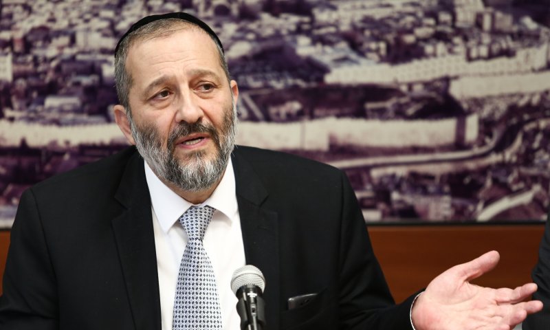 בעקבות הצלחת 'הבית היהודי'; דרעי זועם