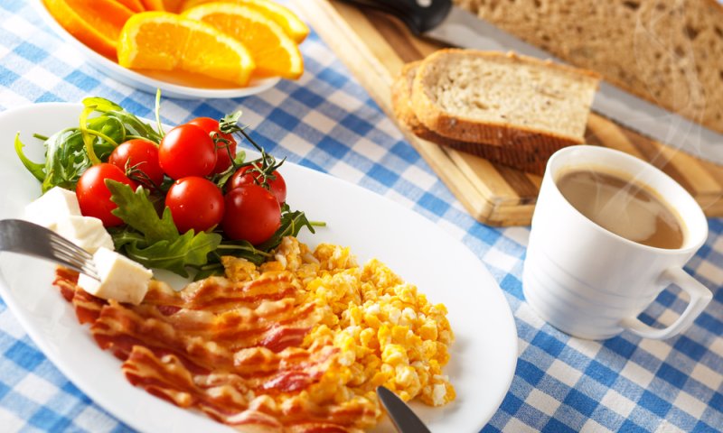 שקשוקה גרסת 2014: ביצים, עגבניות וגבינות