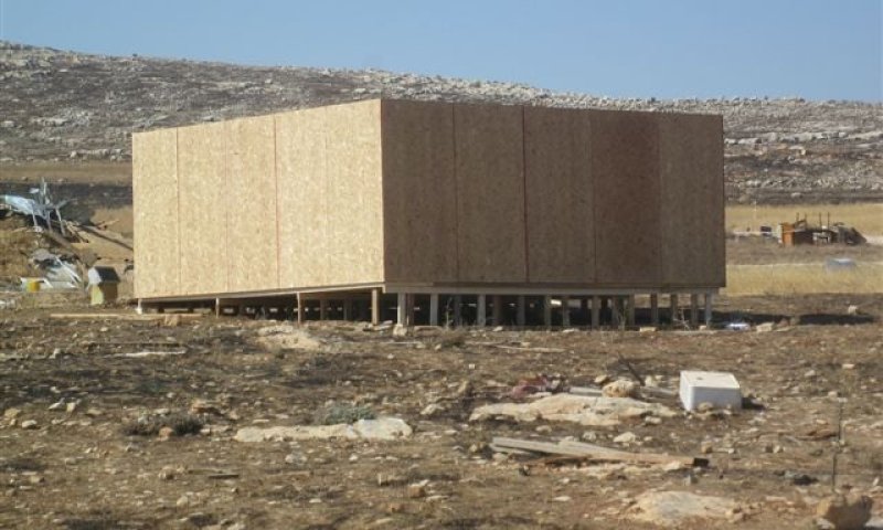 אחרי ההריסה: במעוז אסתר החלו לבנות את המאחז מחדש