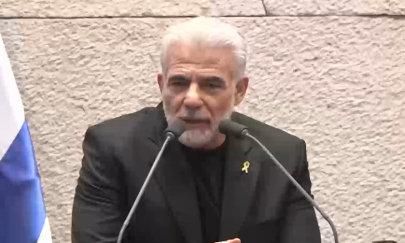 לפיד פנה לרמטכ"ל ולראש השב"כ: "תגידו את זה בקול רם"