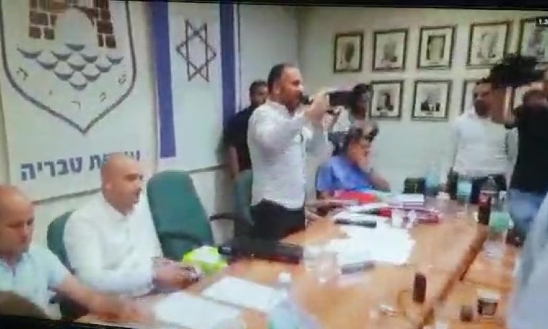 התקציב לא עבר; רון קובי נכשל והולך הביתה