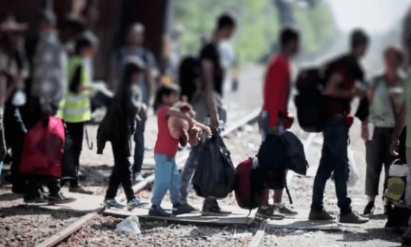 בהזדמנות הראשונה: אירופה מקפיאה קבלת פליטים מסוריה