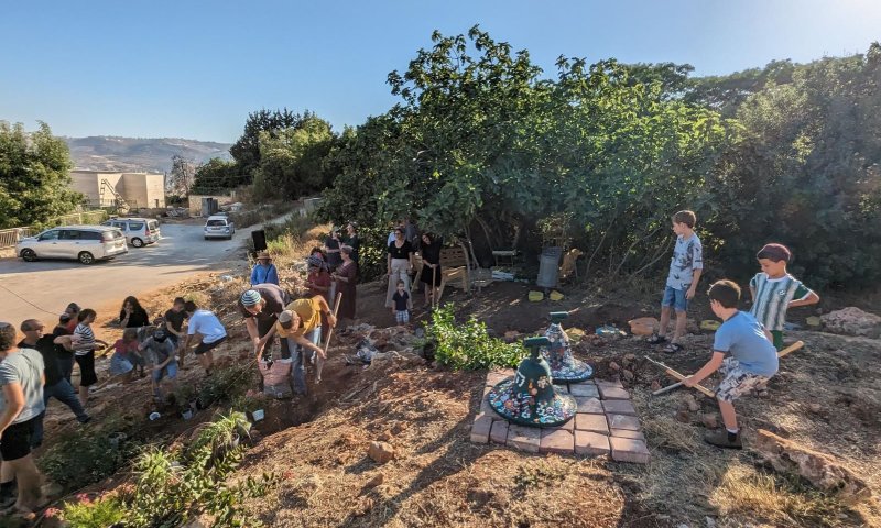 מרגש: נחנכה גינת משחקים לזכר הפעוטה שנהרגה. צפו