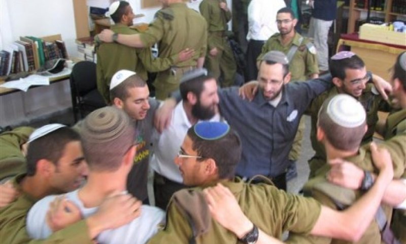 'נתוני הגיוס הם לא כבוד למגזר אלא פצצה מתקתקת'