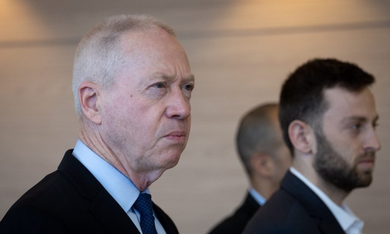 מסתמן: גלנט יתנצל בפני נתניהו ולא יפוטר