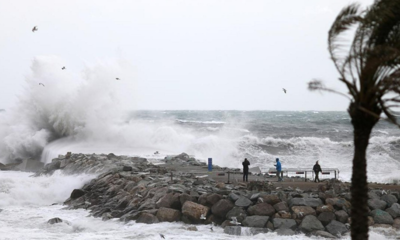 לא רק בישראל סוער: 4 הרוגים בסופה במזרח ספרד