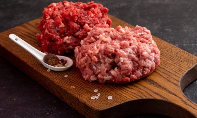 ריקול דחוף לבשר הטחון: "מכיל חיידק סלמונלה"