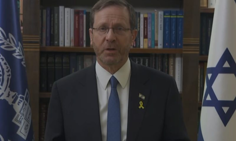 הרצוג לקראת ליל הסדר: להשאיר כיסא ריק בשולחן