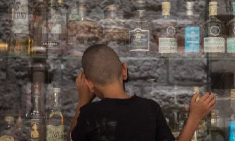 איך עוברים את החופש הזה? על נוער ואלכוהול בקיץ