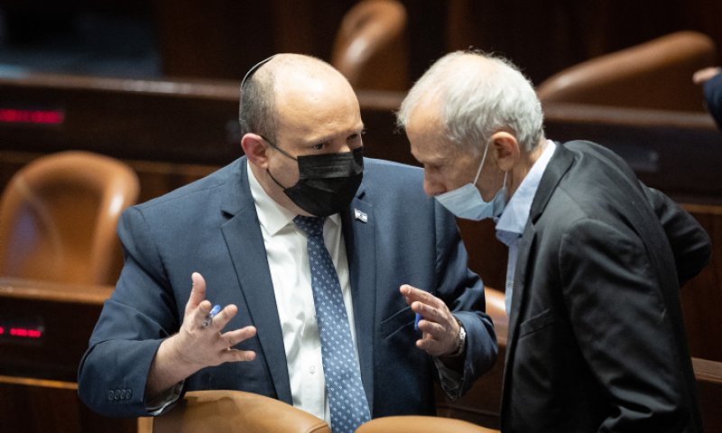 השר לשעבר חוזר לפוליטיקה: "חייב למצות"