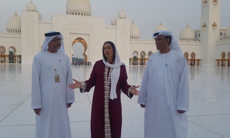 לאחר הניצחון: מירי רגב מבקרת במסגד &bull; צפו