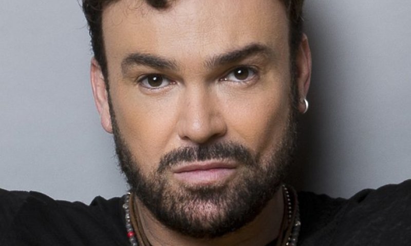 דוד ד'אור מוציא לאור שירים לכבוד חודש אלול