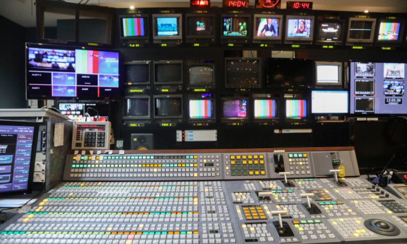 הדרמה באולפן שישי: זו הסיבה לתקלות בשידור?