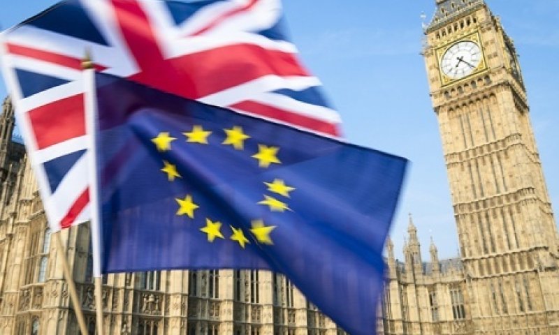 רעידת אדמה באירופה: בריטניה מחוץ לאיחוד האירופי