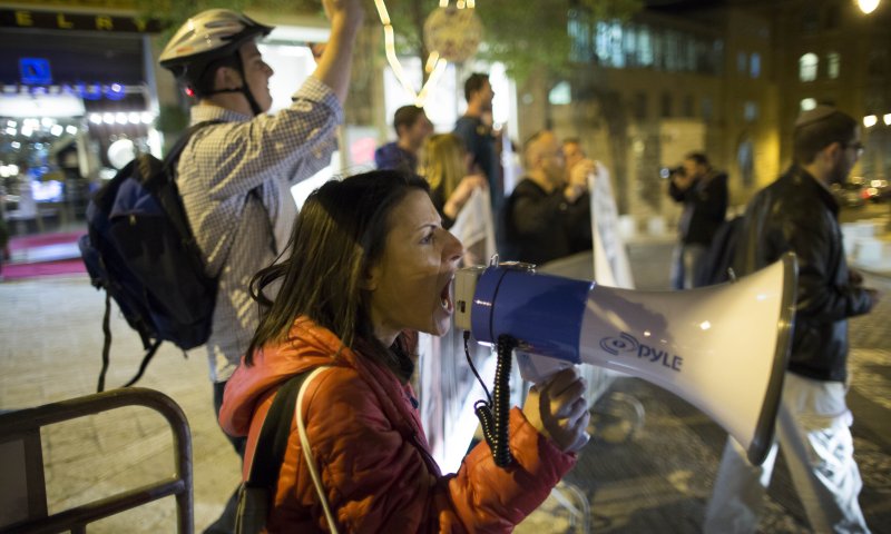 המתנחלים: נמרר את חייהם של המחבלים הערבים שישוחררו