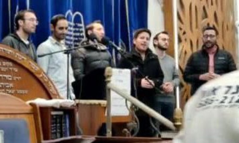 כיפה לייב בביצוע לזכרה של אסתר פולארד ז"ל | צפו