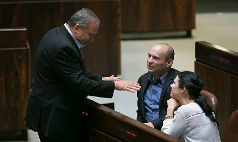 ליברמן במתקפה חריפה על בנט: "שיילך לניתוח"