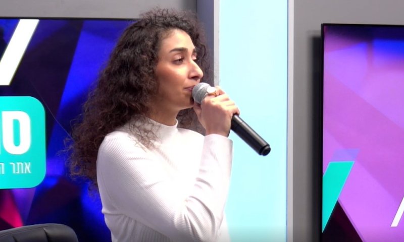 הזמרת ששרה לנשות איראן: "המלחמה שלהן צודקת"